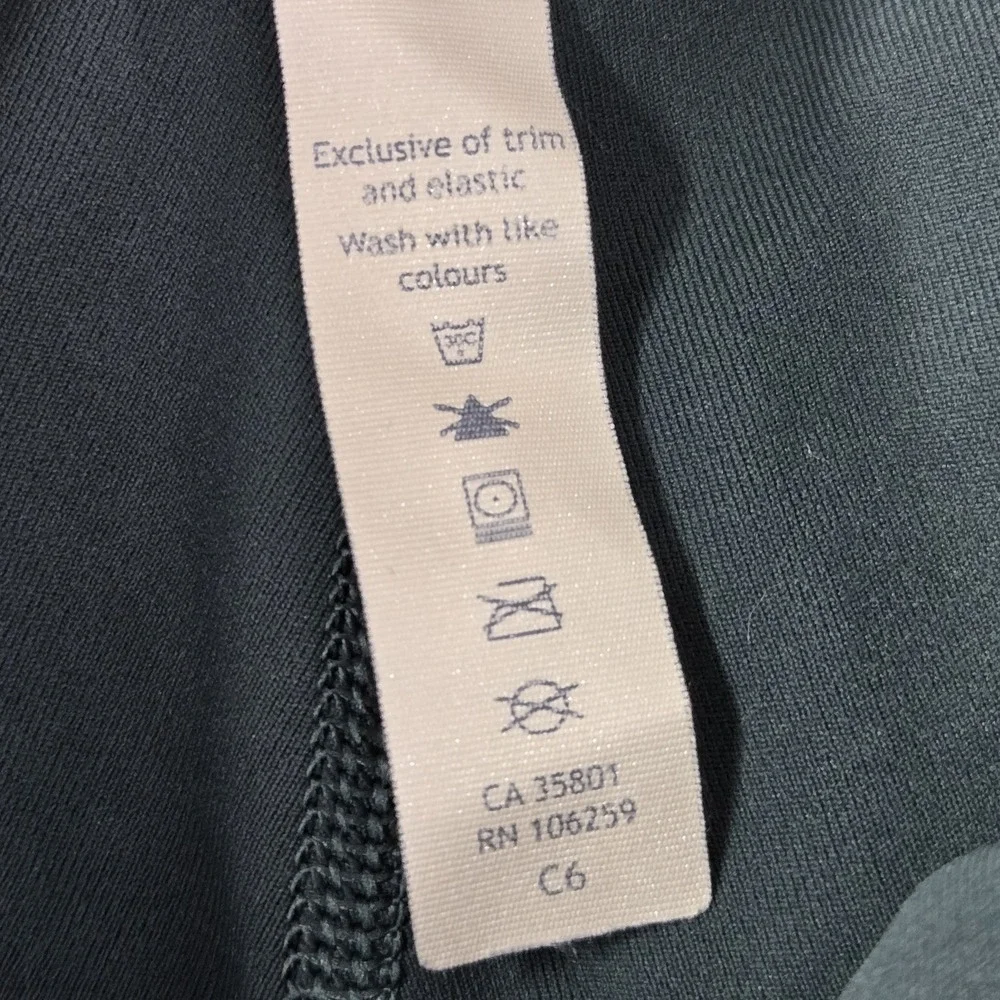 Lululemon Women Activewear Pants 8 Blue Wunder Under HR Capri‎ Yoga Legging